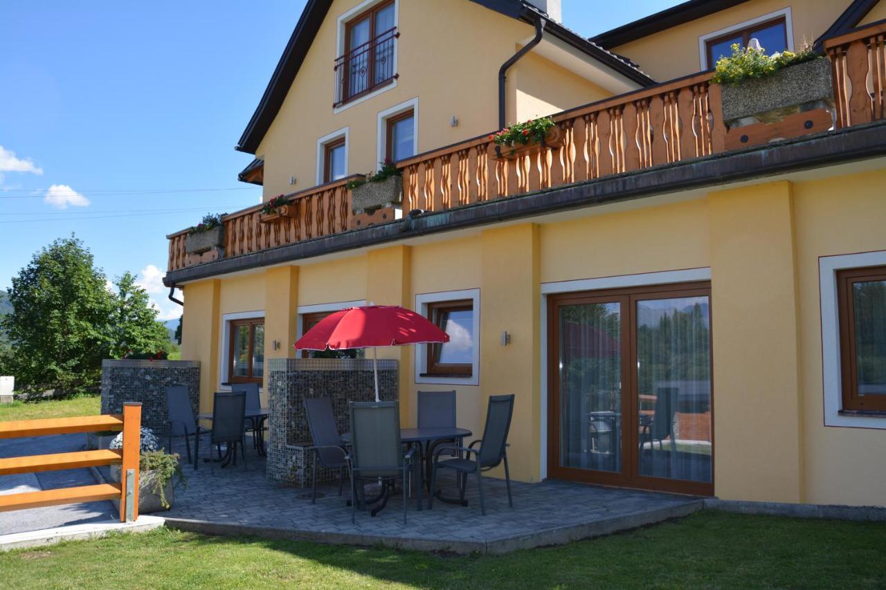Pension Waldheim Mauterndorf  Bagian luar foto