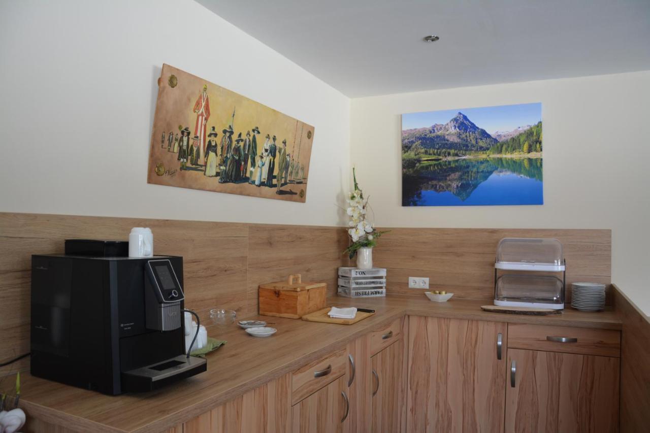Pension Waldheim Mauterndorf  Bagian luar foto